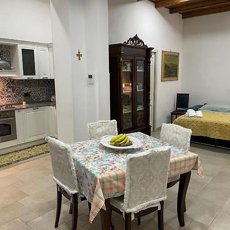 Sasha House Casa Vacanze Francavilla Fontana Extérieur photo